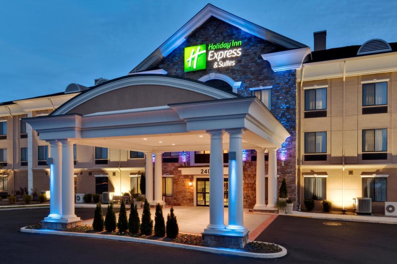 Holiday Inn Express Hotel & Suites Warminster-Horsham By Ihg Eksteriør bilde