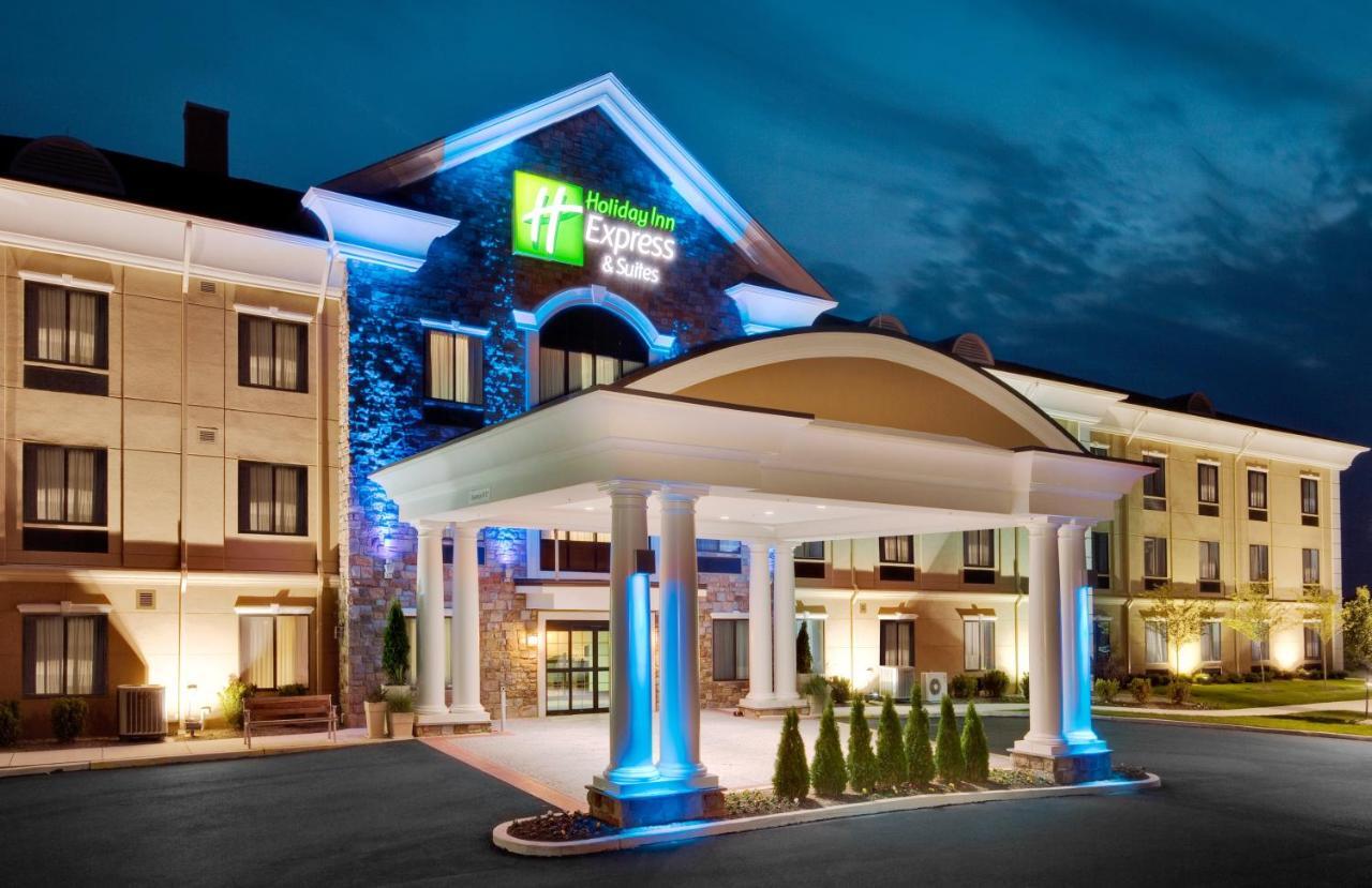 Holiday Inn Express Hotel & Suites Warminster-Horsham By Ihg Eksteriør bilde